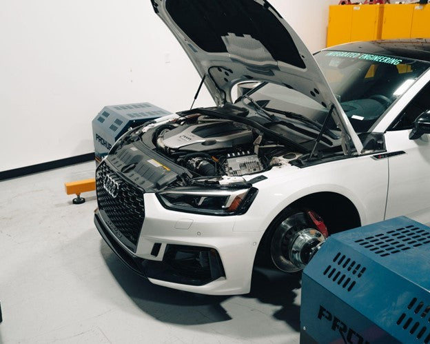 Tuning a white  Audi RS5 on a dyno